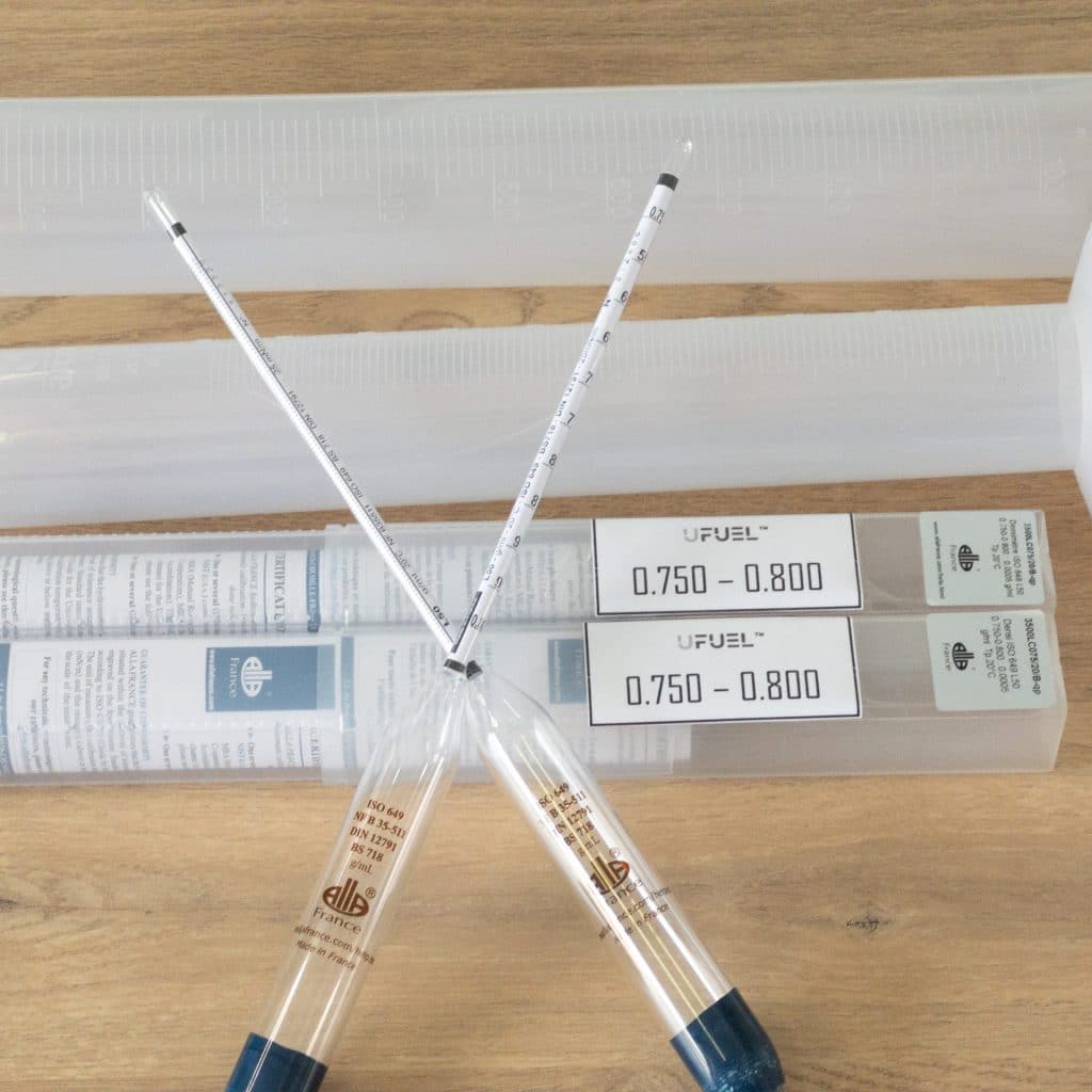 Paraffin density test kit – main product view